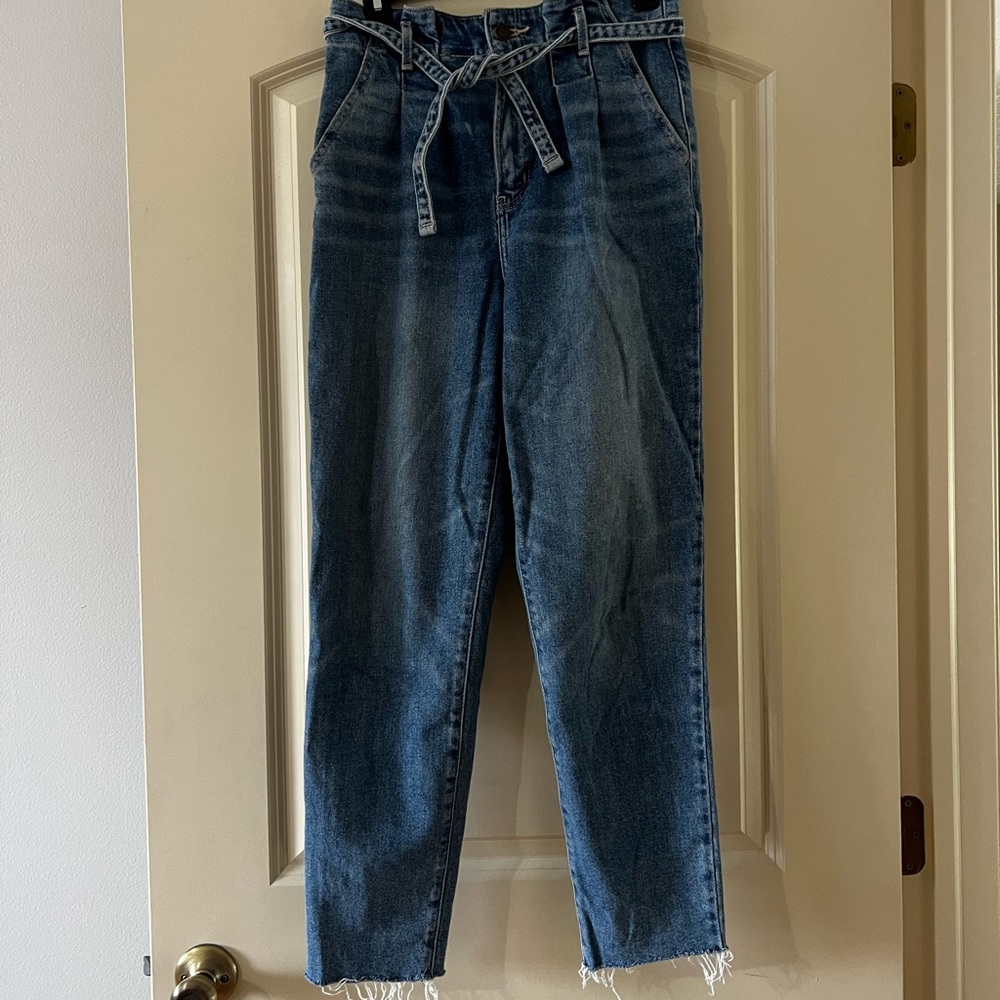 Hollister jeans size 7